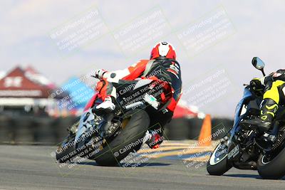 media/Feb-12-2022-SoCal Trackdays (Sat) [[3b21b94a56]]/Turn 16 (125pm)/